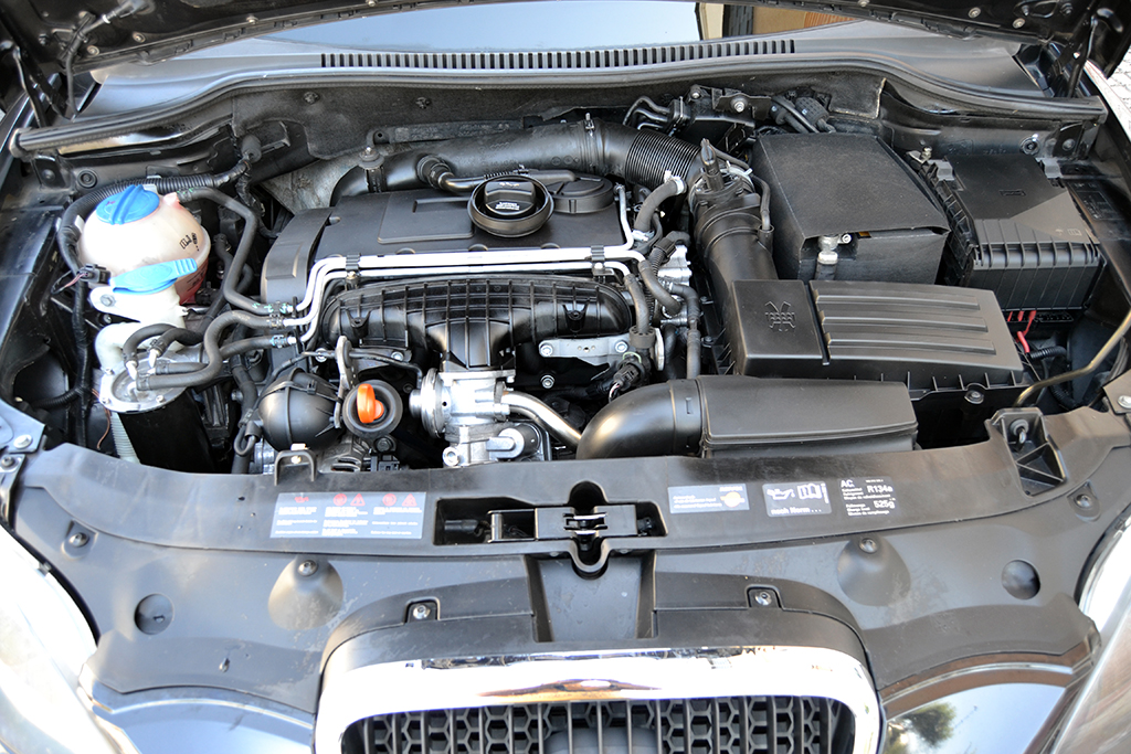 ZMOTOR Seat León mk2 2.0 Tdi 140cv SportUp, distribución nueva y muy